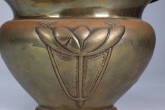 Margaret Gilmour School. A Glasgow-Style Brass Planter with Stylised Floral Detail - Thumbnail 13