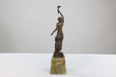 B V Fernandez. an Art Deco Bronze Figure on an Onyx Base - Thumbnail 2