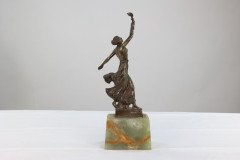 B V Fernandez. an Art Deco Bronze Figure on an Onyx Base - Thumbnail 4