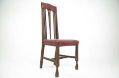 Liberty & Co., attributed. An Arts & Crafts Oak Chair with Shaped Padded Headrest & Pewter Heart Inlay - Thumbnail 3