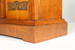 A Continental Arts & Crafts Oak Mantle Clock with Carved Stylised Glasgow Roses - Thumbnail 14