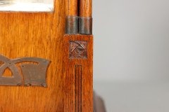 A Continental Arts & Crafts Oak Mantle Clock with Carved Stylised Glasgow Roses - Thumbnail 18