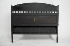 B J Talbert Aesthetic Movement Carved & Gilt Wall Shelf with Mythical Creatures - Thumbnail 3