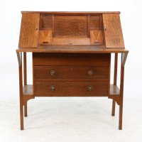 G. M. Ellwood for J. S. Henry. an Arts & Crafts Oak Writing Desk - Thumbnail 2