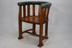 Waring and Gillow. Ten Arts and Crafts Oak Tub Chairs with Shaped Solid Seats - Thumbnail 4