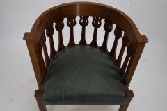 An Arts and Crafts Oak Armchair with Stylized Floral Upright Decoration - Thumbnail 7