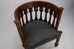 An Arts and Crafts Oak Armchair with Stylized Floral Upright Decoration - Thumbnail 10