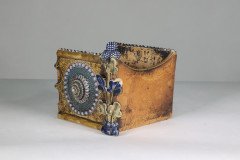 Royal Doulton. An Aesthetic Movement Three-Section Salt Glaze Window Sill Planter - Thumbnail 4
