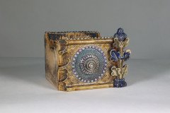 Royal Doulton. An Aesthetic Movement Three-Section Salt Glaze Window Sill Planter - Thumbnail 9