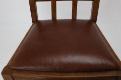 Heals of London, Attr. A set of three Arts and Crafts lattice-back chairs with matching armchair - Thumbnail 10