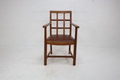 Heals of London, Attr. A set of three Arts and Crafts lattice-back chairs with matching armchair - Thumbnail 13