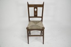 Liberty and Co attributed. A set of six Glasgow Style oak dining chairs - Thumbnail 3