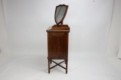 Morris and Co. a Fine Quality Arts & Crafts Walnut Wash or Shaving Stand - Thumbnail 5