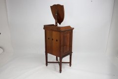 Morris and Co. a Fine Quality Arts & Crafts Walnut Wash or Shaving Stand - Thumbnail 8