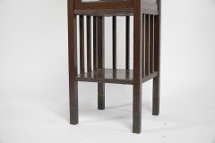 An Anglo-Japanese style mahogany side cabinet of slender form with brass sabots - Thumbnail 13