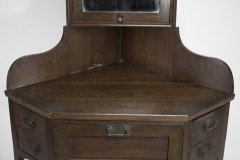 Liberty and Co. a Rare and Unusual Arts and Crafts Oak Corner Dressing Table - Thumbnail 7