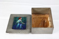 Liberty & Co., An Arts & Crafts Pewter Box with an Enamel Maiden to the Lid - Thumbnail 2
