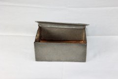 Liberty & Co., An Arts & Crafts Pewter Box with an Enamel Maiden to the Lid - Thumbnail 8