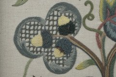 A Large Gothic Revival Picture Frame with Stylized Floral Carvings - Thumbnail 13
