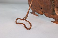 J & F Pool – Arts and Crafts Hammered Copper Picture Frame with Writhen Stand - Thumbnail 15