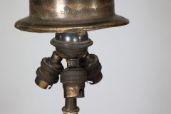 Jesson Birkett (attributed). An Arts and Crafts hand hammered copper standard floor lamp - Thumbnail 7