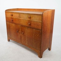 Ambrose Heal – Arts and Crafts Oak Cottage Sideboard or Dresser - Thumbnail 3