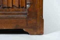 Large Gothic Revival Style Carved Oak Blanket Chest in the Style of A. W. N. Pugin - Thumbnail 16