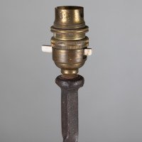 Arts and Crafts Pair of Hand Wrought and Twisted Iron Table Lamps (c.1900) - Thumbnail 8