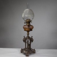 Elkington. An Exhibition Quality Aesthetic Movement Silver Plated Oil Lamp. - Thumbnail 3