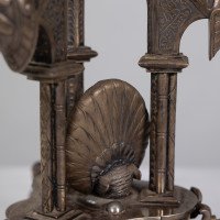 Elkington. An Exhibition Quality Aesthetic Movement Silver Plated Oil Lamp. - Thumbnail 14