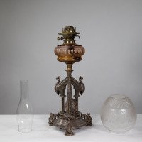 Elkington. An Exhibition Quality Aesthetic Movement Silver Plated Oil Lamp. - Thumbnail 18