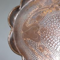 Arts and Crafts, c.1910 Copper Tray with Floral Decoration and Folded Wavy Edge - Thumbnail 5