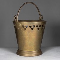 C. F. A. Voysey In the Style of – Arts & Crafts brass champagne bucket - Thumbnail 3