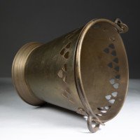 C. F. A. Voysey In the Style of – Arts & Crafts brass champagne bucket - Thumbnail 16