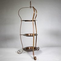 Arts and Crafts – Copper Cake Stand with Three Matching Plates, c.1910 - Thumbnail 4