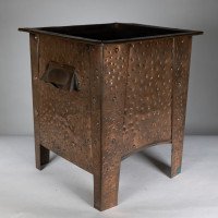 An Arts & Crafts Glasgow School Copper Coal Box with Floral Decoration - Thumbnail 3