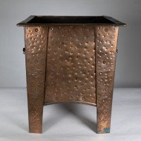 An Arts & Crafts Glasgow School Copper Coal Box with Floral Decoration - Thumbnail 5