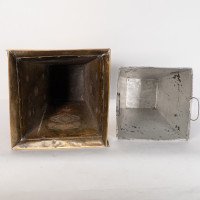 Birmingham Guild of Handicraft. An Arts & Crafts Brass Coal Bucket - Thumbnail 17