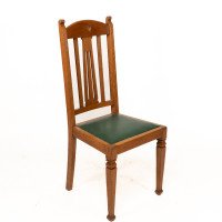 Shapland & Petter, Set of Four Arts and Crafts Oak Dining Chairs - Thumbnail 3