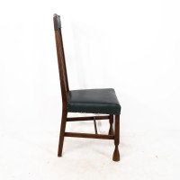 Liberty & Co., attributed. Set of 3 Dining Chairs with Voysey Style Inlaid Pewter Heart - Thumbnail 7