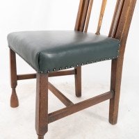 Liberty & Co., attributed. Set of 3 Dining Chairs with Voysey Style Inlaid Pewter Heart - Thumbnail 15