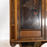Gillow and Co., Thomas Jeckyll attributed – Anglo-Japanese Marquetry Corner Cupboard - Thumbnail 9