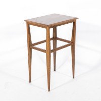 Arts and Crafts Oak Side Table with Moulded Edge and Tapered Legs - Thumbnail 3