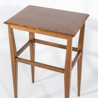 Arts and Crafts Oak Side Table with Moulded Edge and Tapered Legs - Thumbnail 9