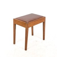 An Arts & Crafts Oak Stool with Professional Reupholstered Leather Seat - Thumbnail 4