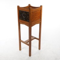 Shapland & Petter – Arts and Crafts Oak Planter with Copper Panels - Thumbnail 3