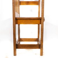 An Arts & Crafts Hall Seat in the Glasgow-Style with Extended Capped Tops - Thumbnail 15