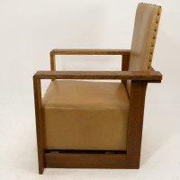 Gordon Russell, W. H. Russell. A Pair of Arts & Crafts Oak Reclining Armchairs - Thumbnail 9