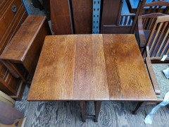 Arts & Crafts Oak Drop Leaf Pembroke Dining Table with Wild Grain to the Top - Thumbnail 3