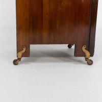 Liberty & Co., attributed. An Arts & Crafts Coal Purdonium with Inlaid Floral Details - Thumbnail 15